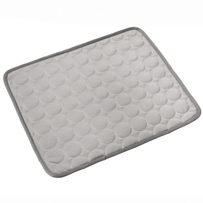 Cooling Dog Bed – Ice Silk Cooling Mat for Dogs, Non-Slip & Machine Washable, Summer Comfort Bed for Small to Large Pets